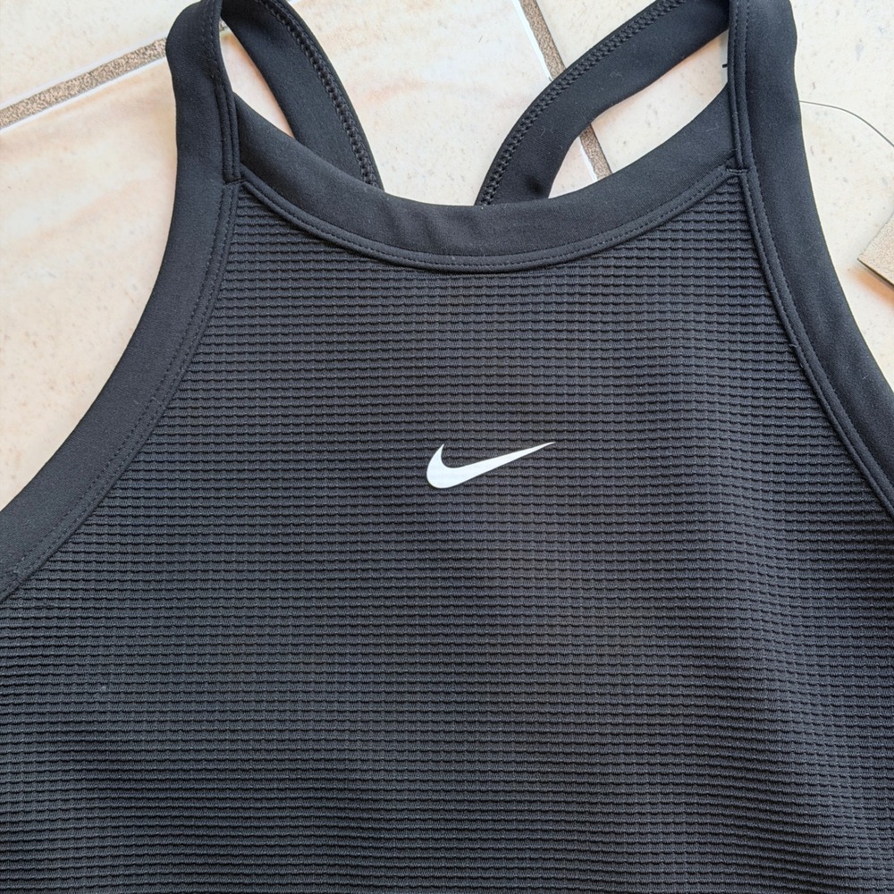 Nike Girls XL Dri-FIT Tank Top Black High Neck Racerback Built In Bra NWT - Picture 2 of 8